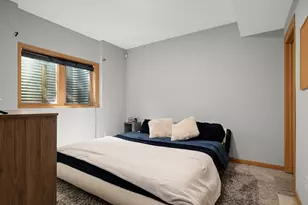 20511 Islandview Cir, Lakeville, MN 55044 - Photo 31