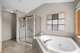 20511 Islandview Cir, Lakeville, MN 55044 - Photo 23