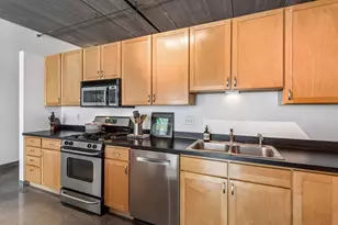 710 N 4th St, Minneapolis, MN 55401 - Photo 17