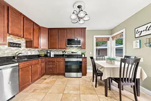 1587 Sextant Ave E, Maplewood, MN 55109 - Photo 15