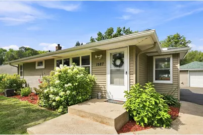 1587 Sextant Avenue E, Maplewood, MN 55109 - Photo 3