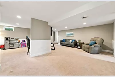 1587 Sextant Avenue E, Maplewood, MN 55109 - Photo 19