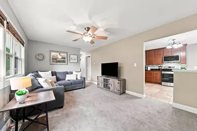 1587 Sextant Avenue E, Maplewood, MN 55109 - Photo 5