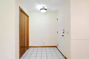 7244 Hunters Run, Eden Prairie, MN 55346 - Photo 23
