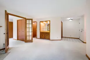 7244 Hunters Run, Eden Prairie, MN 55346 - Photo 11