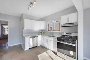 3526 James Ave N, Minneapolis, MN 55412 - Photo 9