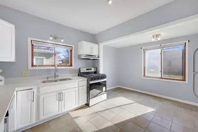 3526 James Avenue N, Minneapolis, MN 55412 - Photo 9