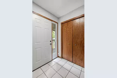 2624 94th Avenue N, Brooklyn Park, MN 55444 - Photo 3