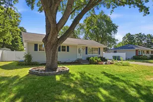 9442 Saratoga Ln N, Maple Grove, MN 55369 - Photo 3