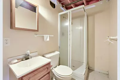 978 Western Avenue N, Saint Paul, MN 55117 - Photo 9