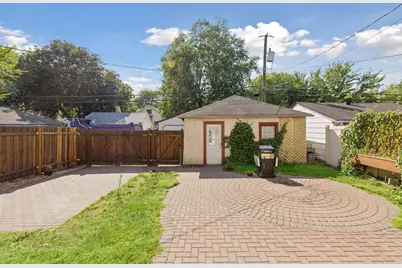 4027 Penn Avenue N, Minneapolis, MN 55412 - Photo 39
