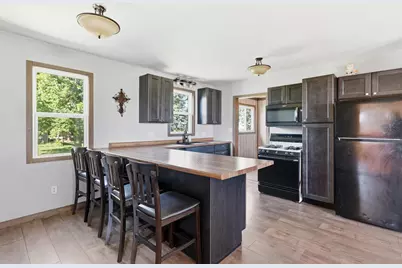 37524 County Road 15, Saint Peter, MN 56082 - Photo 3