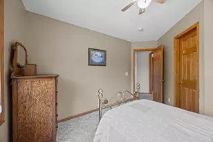 27321 Isle Dr, Chisago City, MN 55013 - Photo 45