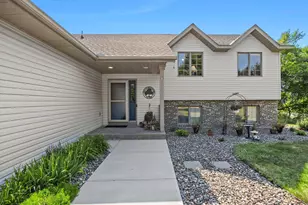 27321 Isle Dr, Chisago City, MN 55013 - Photo 9