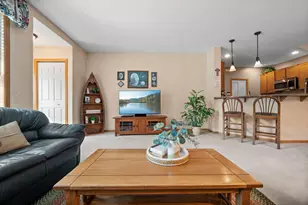 15030 Dunwood Trail, Apple Valley, MN 55124 - Photo 9