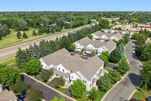 15030 Dunwood Trail, Apple Valley, MN 55124 - Photo 3