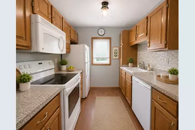 210 Sargent Drive #103, Red Wing, MN 55066 - Photo 3