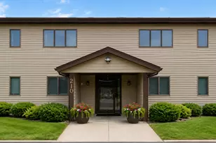 210 Sargent Dr, Red Wing, MN 55066 - Photo 1