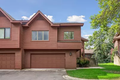 12526 Parkwood Drive, Burnsville, MN 55337 - Photo 3
