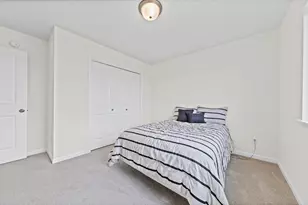 909 Emily Ct NE, Montgomery, MN 56069 - Photo 25