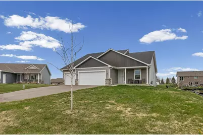 909 Emily Court NE, Montgomery, MN 56069 - Photo 3