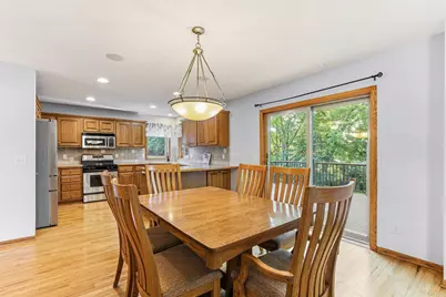 9918 Kiwi Avenue N, Brooklyn Park, MN 55443 - Photo 7