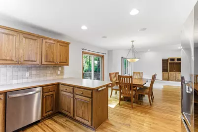 9918 Kiwi Avenue N, Brooklyn Park, MN 55443 - Photo 13