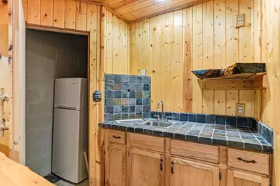 9918 Kiwi Avenue N, Brooklyn Park, MN 55443 - Photo 35