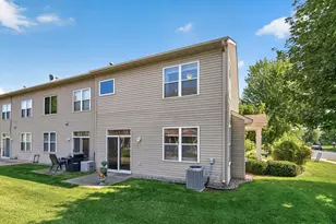 5100 Holly Ln N, Plymouth, MN 55446 - Photo 27