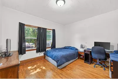 725 California Avenue E, Saint Paul, MN 55106 - Photo 9