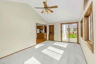 1568 Atlantic St, Saint Paul, MN 55106 - Photo 19