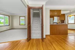 1568 Atlantic St, Saint Paul, MN 55106 - Photo 7