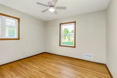 1568 Atlantic Street, Saint Paul, MN 55106 - Photo 13