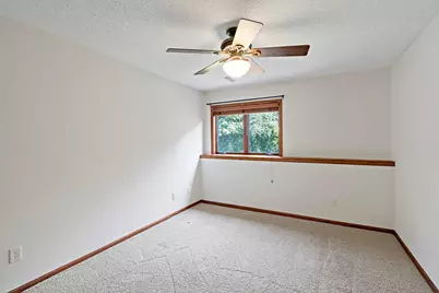 1371 Holly Avenue N, Oakdale, MN 55128 - Photo 31