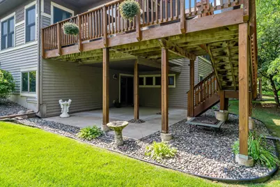 1371 Holly Avenue N, Oakdale, MN 55128 - Photo 41