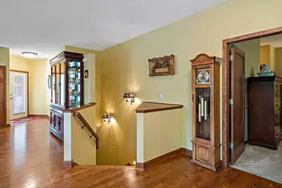 1371 Holly Avenue N, Oakdale, MN 55128 - Photo 23