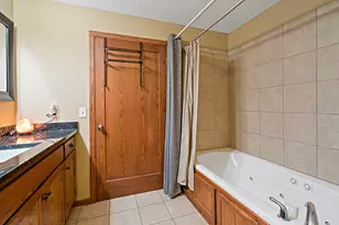 1371 Holly Ave N, Oakdale, MN 55128 - Photo 29
