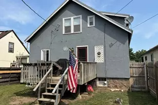 216 E 25th St, Hibbing, MN 55746 - Photo 13