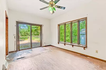 328 3rd Street SE, Braham, MN 55006 - Photo 11