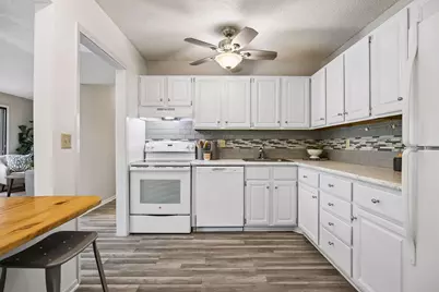 9701 Cimarron Trail, Minnetonka, MN 55305 - Photo 13