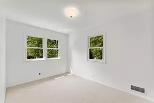 2508 27th Ave NE, Saint Anthony, MN 55418 - Photo 9