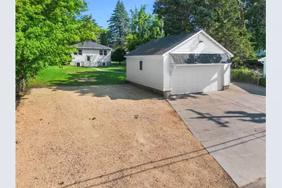 2508 27th Avenue NE, Saint Anthony, MN 55418 - Photo 23