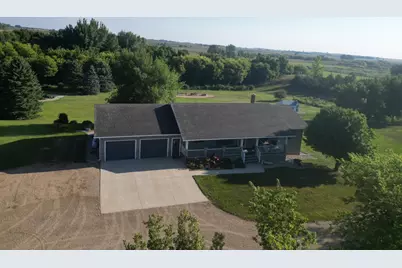 2604 Lyon Lincoln Road, Arco, MN 56113 - Photo 3