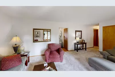 1306 Foothills Boulevard, Albert Lea, MN 56007 - Photo 11