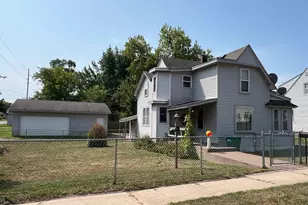 200 1st Ave SE, Pine City, MN 55063 - Photo 1
