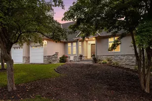 4908 Malibu Dr, Edina, MN 55436 - Photo 3