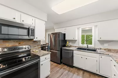 6435 Vernon Avenue S, Edina, MN 55436 - Photo 11
