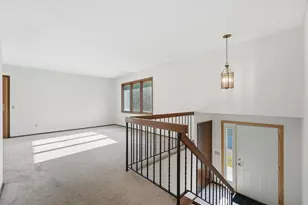 14708 Embry Path, Apple Valley, MN 55124 - Photo 3