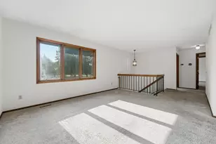 14708 Embry Path, Apple Valley, MN 55124 - Photo 7