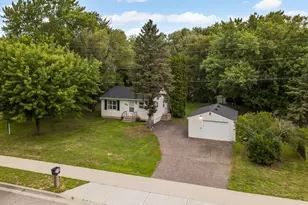 1935 55th St E, Inver Grove Heights, MN 55077 - Photo 1
